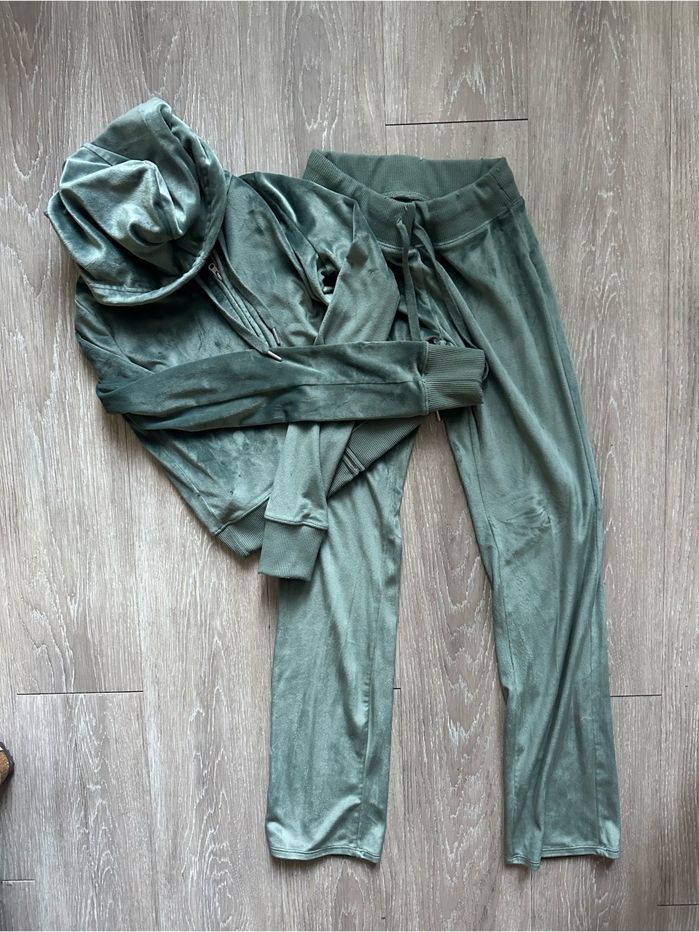 Aerie Real Good Green Velour Tracksuit Set